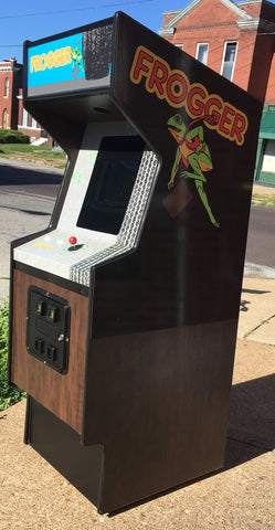 FROGGER ARCADE WITH LOTS OF NEW PARTS-SHARP-HEAVY DUTY, COIN OPERATED, COMMERCIAL GRADE WITH FREE PLAY OPTION
